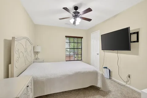 14 Treestar Place The Woodlands TX 77381