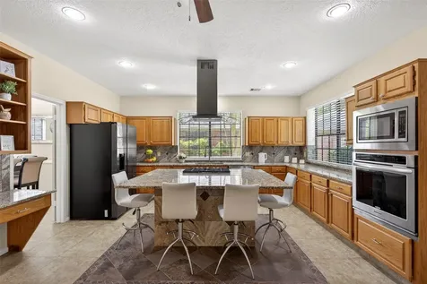 14 Treestar Place The Woodlands TX 77381