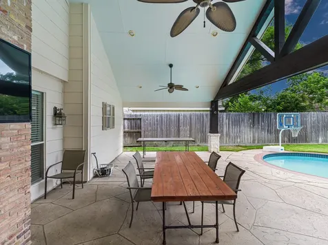 515 Ellingham Drive Katy TX 77450