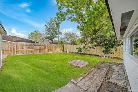 7603 Beech Cove Lane Houston TX 77072