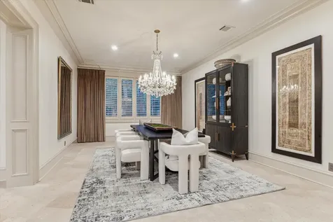 918 Huntington Cove Houston TX 77063