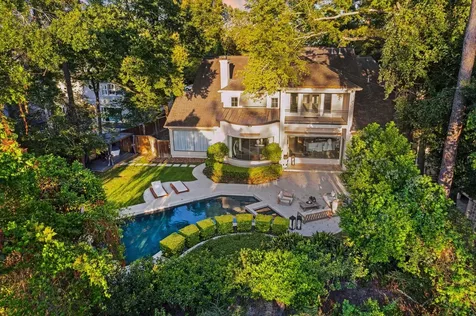 918 Huntington Cove Houston TX 77063