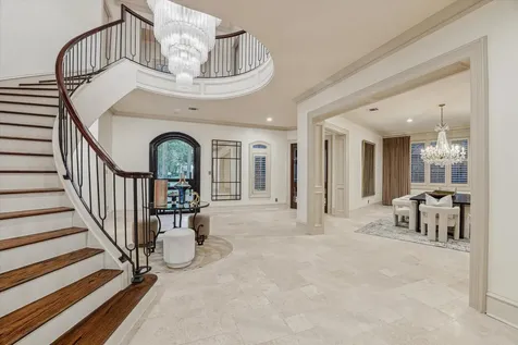 918 Huntington Cove Houston TX 77063