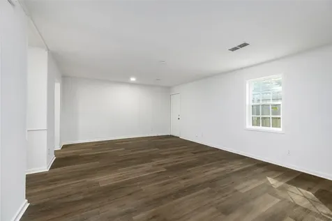 9322 Nyssa Street Houston TX 77078