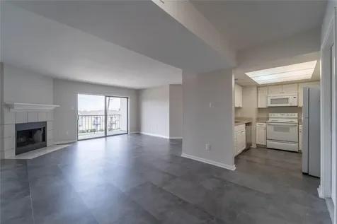 2824 S Bartell Drive 39 Houston TX 77054