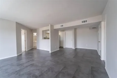 2824 S Bartell Drive 39 Houston TX 77054