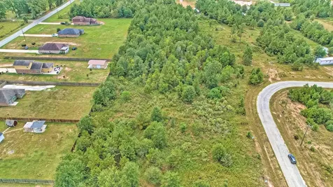 217 County Road 3581 Cleveland TX 77327