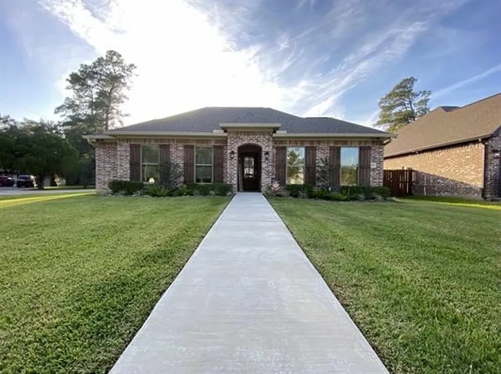 276 Pineburr Street Vidor TX 77662