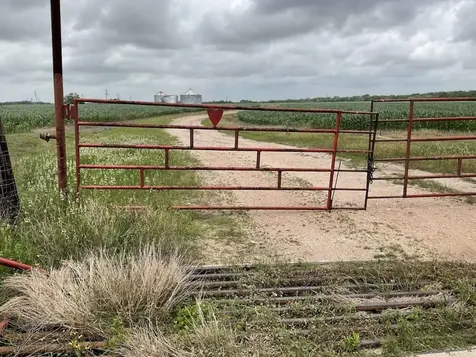 0 FM-616 Blessing TX 77419