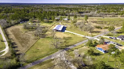 34 Julia Justice Road Huntsville TX 77320