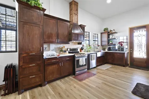 34 Julia Justice Road Huntsville TX 77320