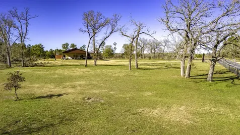 34 Julia Justice Road Huntsville TX 77320