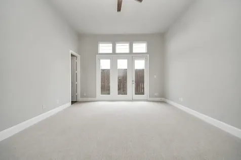 2004 Lou Ellen Lane C Houston TX 77018