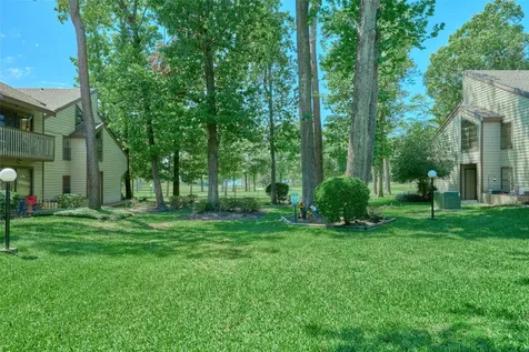 12900 Walden Road 622f Montgomery TX 77356