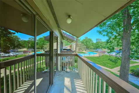 12900 Walden Road 622f Montgomery TX 77356