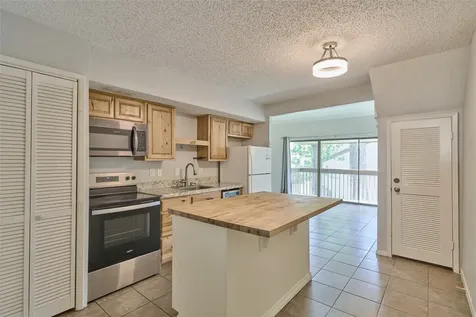 12900 Walden Road 622f Montgomery TX 77356