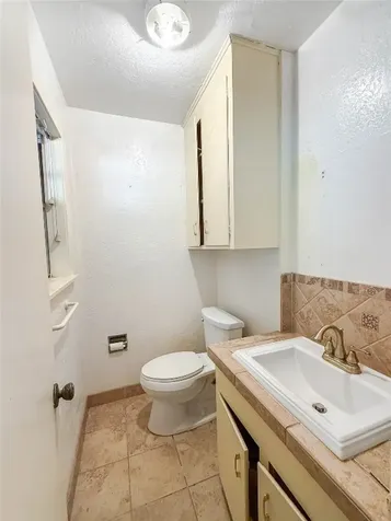 8219 Colgate Street Houston TX 77061