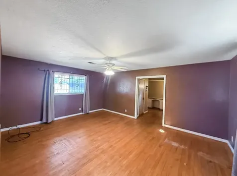8219 Colgate Street Houston TX 77061