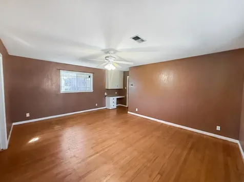 8219 Colgate Street Houston TX 77061