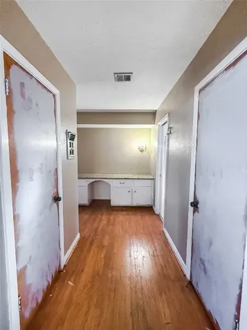 8219 Colgate Street Houston TX 77061