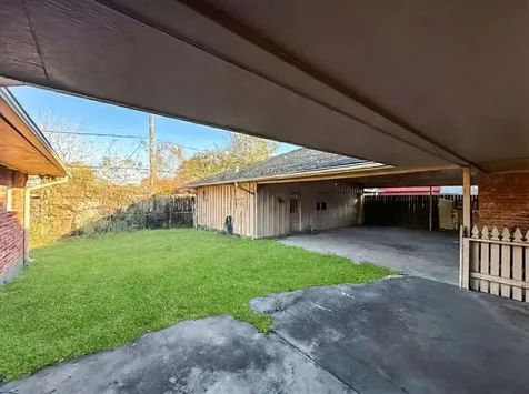 8219 Colgate Street Houston TX 77061