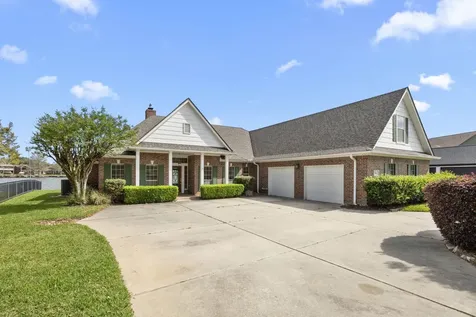 7175 Kingston Cove Lane Willis TX 77318