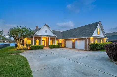 7175 Kingston Cove Lane Willis TX 77318
