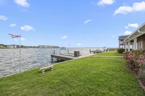 7175 Kingston Cove Lane Willis TX 77318