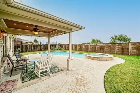 2957 Water Willow Lane Pearland TX 77581