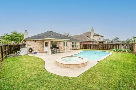 2957 Water Willow Lane Pearland TX 77581