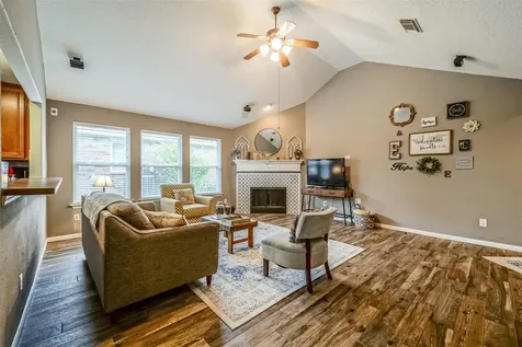 2957 Water Willow Lane Pearland TX 77581