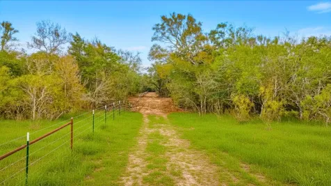 0000 Armstrong Derry Road Flatonia TX 78941