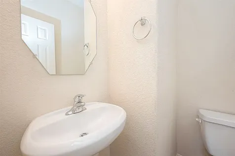 2122 Waterford Park Street Missouri City TX 77459