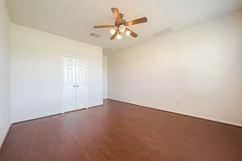 2122 Waterford Park Street Missouri City TX 77459