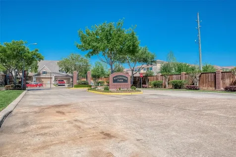 2122 Waterford Park Street Missouri City TX 77459