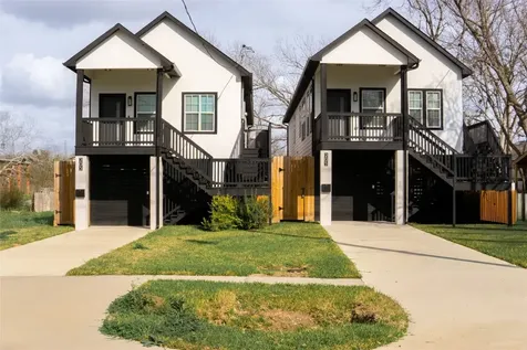 204 3rd Street Rosenberg TX 77471