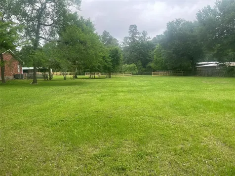 173 Ridgewood Drive Magnolia TX 77355