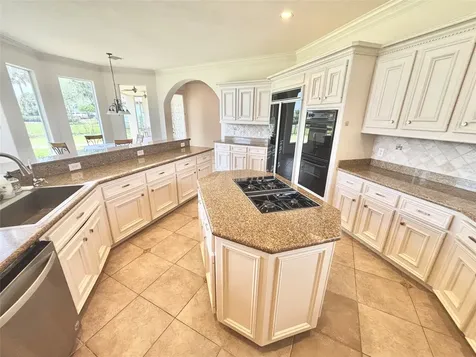 6 Hidden Cove Missouri City TX 77459