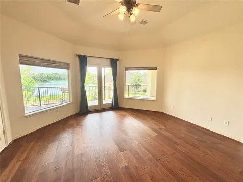 6 Hidden Cove Missouri City TX 77459