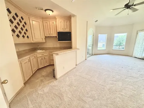 6 Hidden Cove Missouri City TX 77459