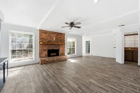 1918 Thousand Pines Drive Kingwood TX 77339