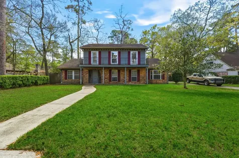 1918 Thousand Pines Drive Kingwood TX 77339
