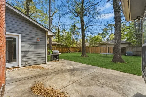 1918 Thousand Pines Drive Kingwood TX 77339