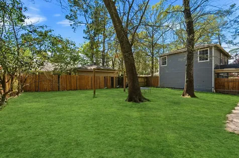 1918 Thousand Pines Drive Kingwood TX 77339