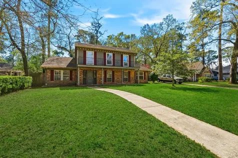 1918 Thousand Pines Drive Kingwood TX 77339