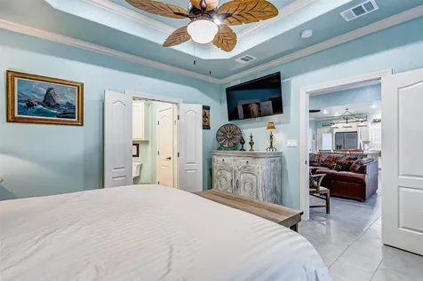 851 Palmetto Drive Crystal Beach TX 77650