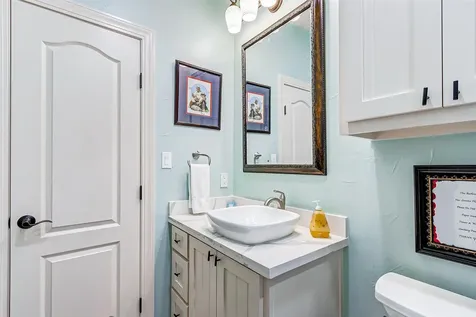 851 Palmetto Drive Crystal Beach TX 77650