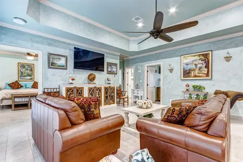 851 Palmetto Drive Crystal Beach TX 77650