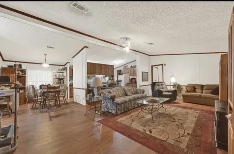 35494 Betka Road Hempstead TX 77445