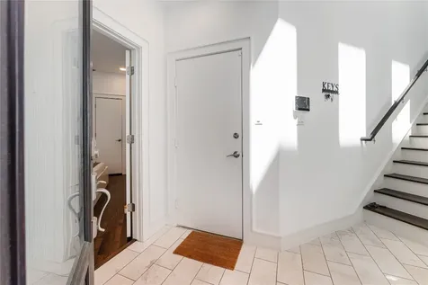 1507 Sandman Street Houston TX 77007